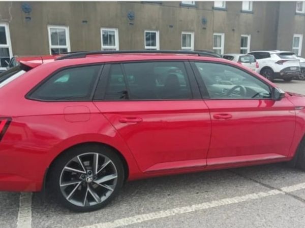 Skoda Superb Estate, Diesel, 2018, Red