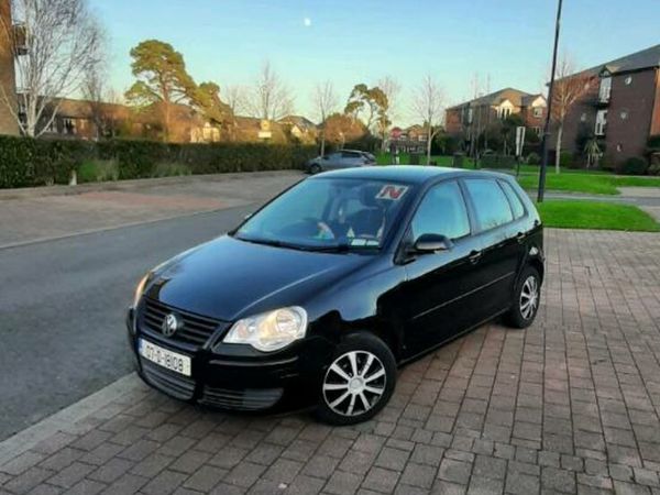 Volkswagen Polo Hatchback, Petrol, 2007, Black