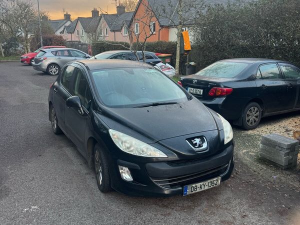 Peugeot 308 Hatchback, Petrol, 2008, Black