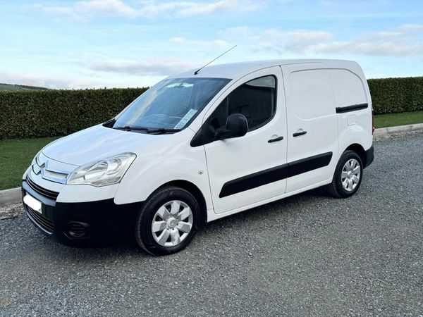 Citroen Berlingo MPV, Diesel, 2012, White