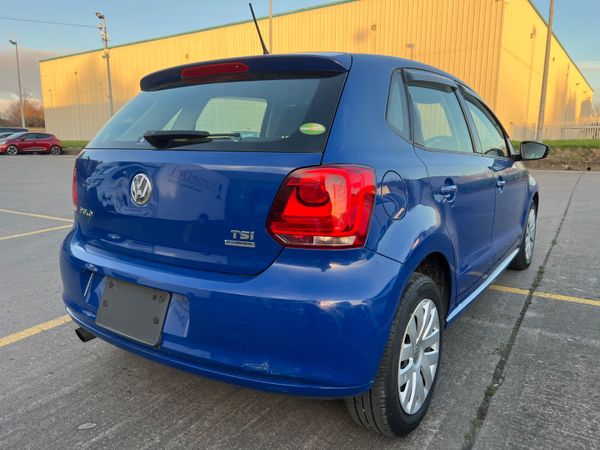 Volkswagen Polo Hatchback, Petrol, 2012, Blue