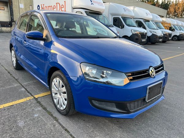 Volkswagen Polo Hatchback, Petrol, 2012, Blue