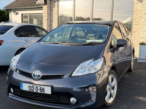 Toyota Prius Hatchback, Petrol Hybrid, 2013, Grey