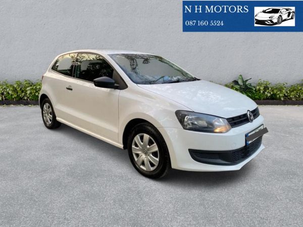 Volkswagen Polo Hatchback, Petrol, 2013, White