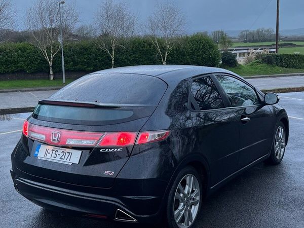 Honda Civic Hatchback, Diesel, 2011, Black