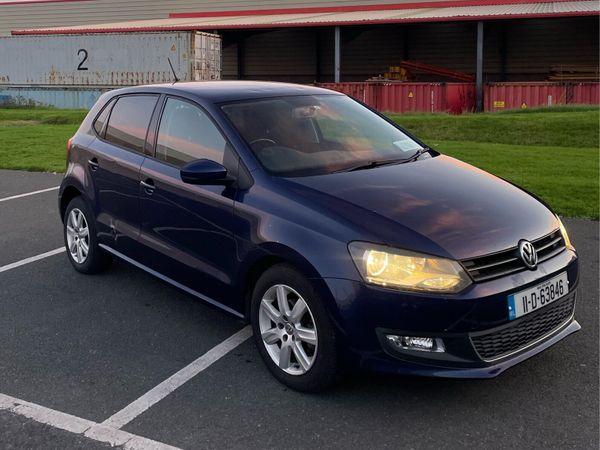 Volkswagen Polo Hatchback, Petrol, 2011, Navy