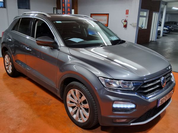 Volkswagen T-Roc SUV, Diesel, 2018, Grey