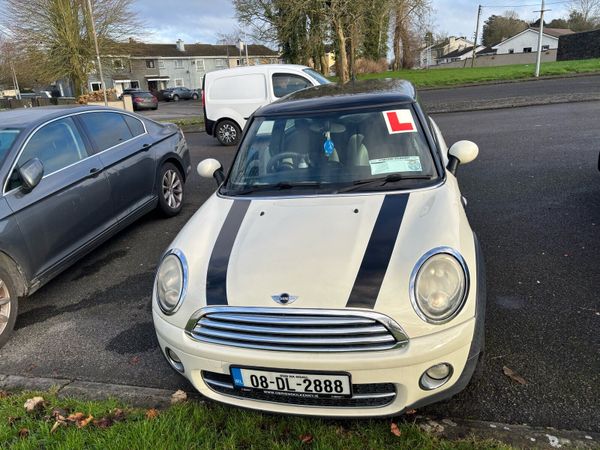 Mini Cooper Hatchback, Diesel, 2008, White