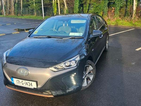Hyundai IONIQ Hatchback, Electric, 2017, Black