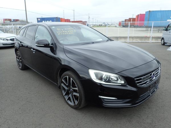 Volvo V60 Estate, Diesel, 2016, Black