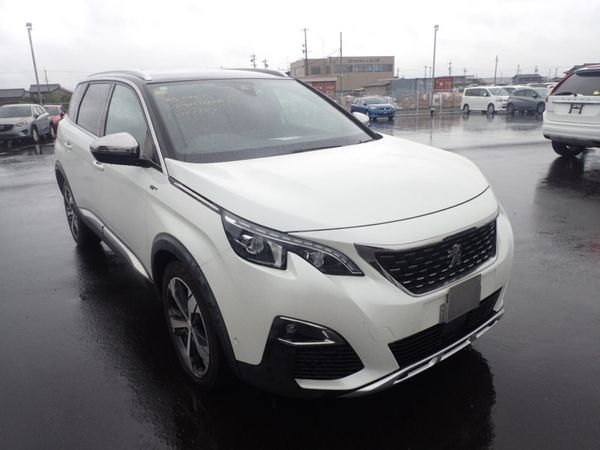 Peugeot 5008 MPV, Diesel, 2018, White