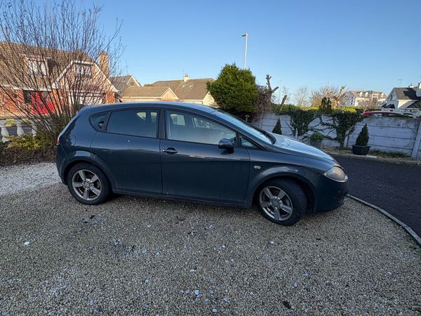 SEAT Leon Hatchback, Petrol, 2010, Black