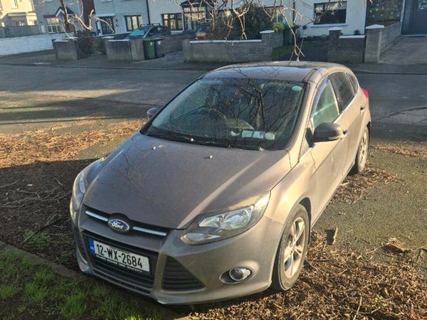 Ford Focus Hatchback, Diesel, 2012, Brown
