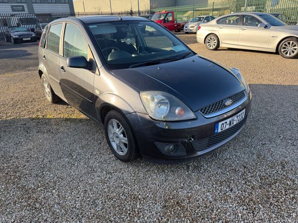 Ford Fiesta Hatchback, Petrol, 2007, Grey