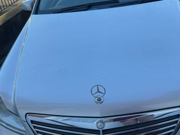 Mercedes-Benz C-Class Saloon, Diesel, 2011, Silver