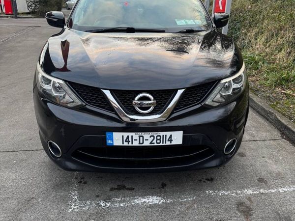 Nissan Qashqai Hatchback, Diesel, 2014, Black
