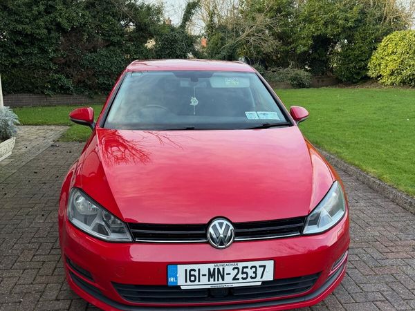 Volkswagen Golf Hatchback, Diesel, 2016, Red