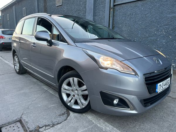 Peugeot 5008 MPV, Petrol, 2017, Grey