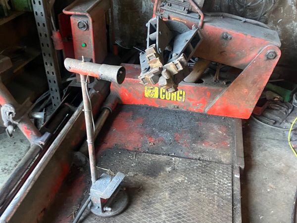 Ford Other Agricultural Tractor, Diesel, 1990, Blue