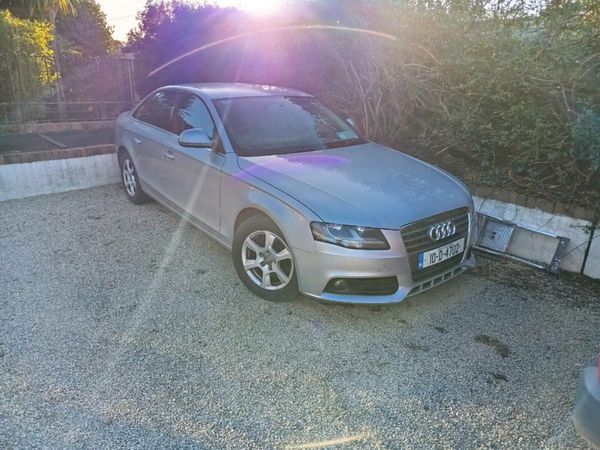 Audi A4 Saloon, Petrol, 2010, Silver