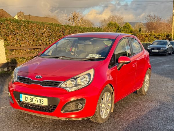 Kia Rio Hatchback, Diesel, 2012, Red
