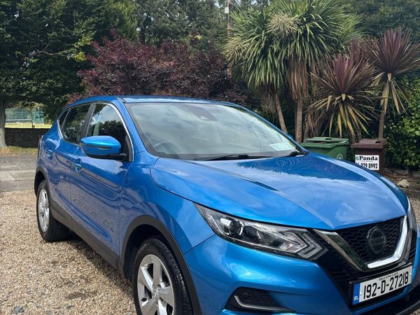 Nissan Qashqai Hatchback, Diesel, 2019, Blue