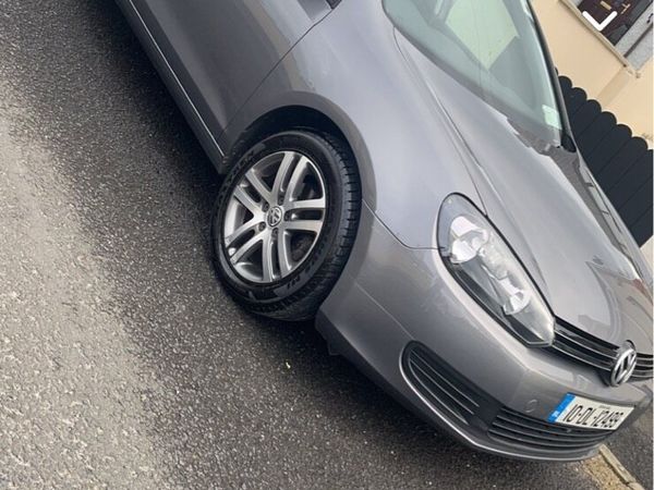 Volkswagen Golf Hatchback, Diesel, 2010, Grey