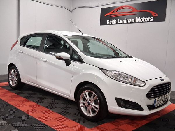 Ford Fiesta Hatchback, Petrol, 2015, White