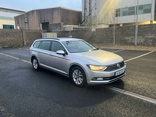 Volkswagen Passat Estate, Diesel, 2016, Silver
