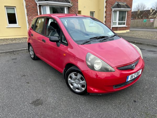 Honda Jazz Hatchback, Petrol, 2006, Red