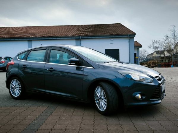 Ford Focus Hatchback, Diesel, 2014, Grey