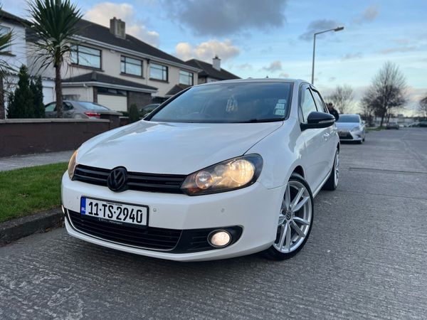 Volkswagen Golf Hatchback, Diesel, 2011, White