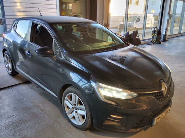 Renault Clio Hatchback, Petrol, 2021, Black