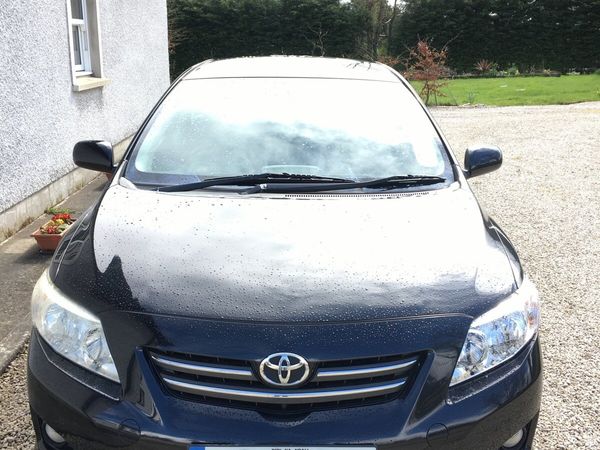 Toyota Corolla Saloon, Petrol, 2008, Black