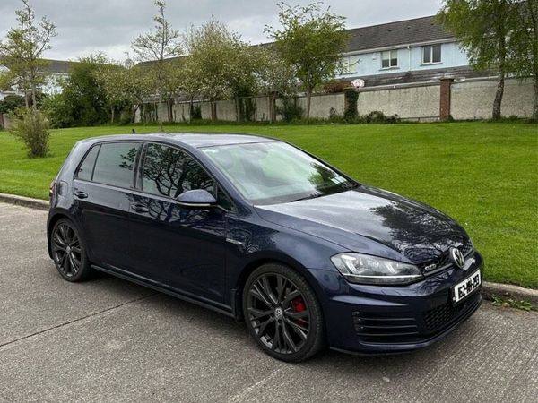 Volkswagen Golf Estate, Diesel, 2016, Blue