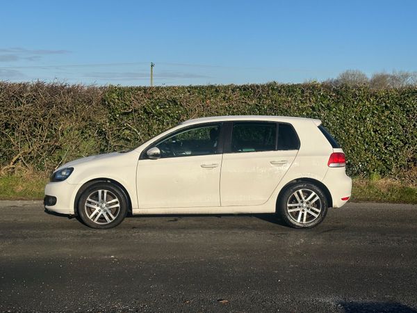 Volkswagen Golf Estate, Diesel, 2012, White