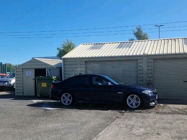 BMW 5-Series Saloon, Diesel, 2011, Blue