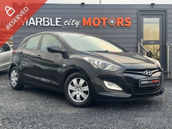 Hyundai i30 Hatchback, Petrol, 2014, Black