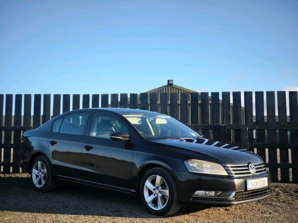 Volkswagen Passat Saloon, Diesel, 2011, Black