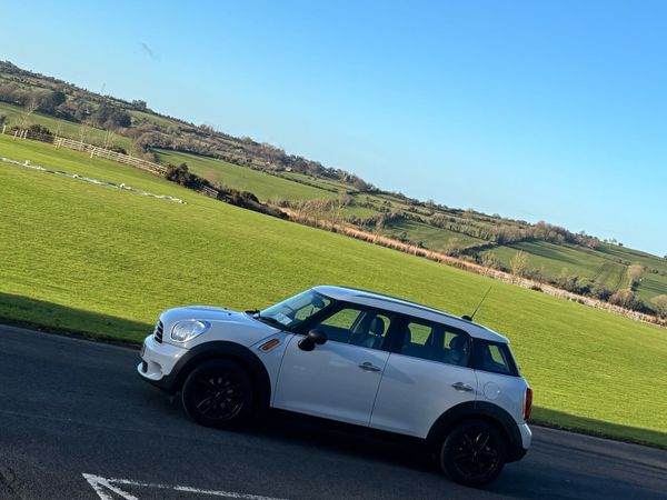 Mini One Estate/Jeep, Diesel, 2013, White
