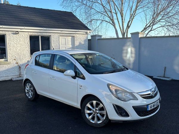 Vauxhall Corsa Hatchback, Petrol, 2014, White