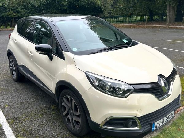 Renault Captur Hatchback, Petrol, 2016, Beige