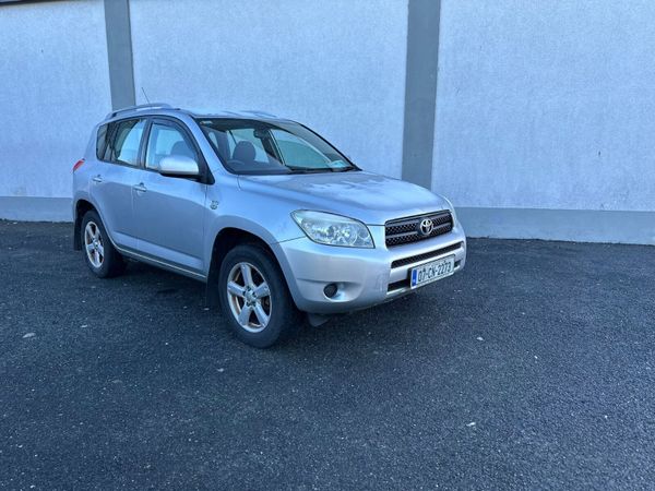 Toyota RAV4 SUV, Diesel, 2007, Silver