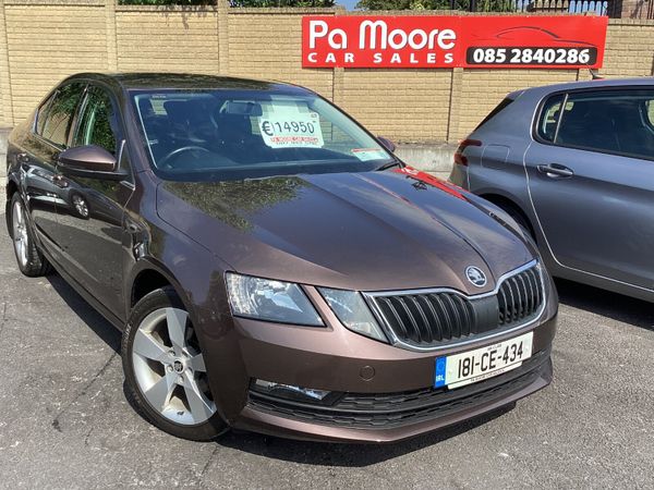 Skoda Octavia Hatchback, Diesel, 2018, Brown