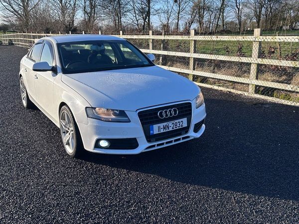 Audi A4 Saloon, Diesel, 2011, White