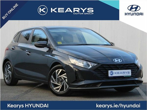 Hyundai i20 Hatchback, Petrol, 2025, Grey