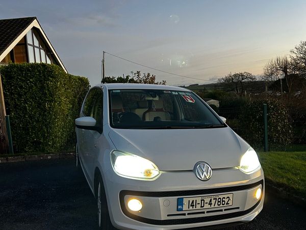 Volkswagen up! Hatchback, Petrol, 2014, Blue