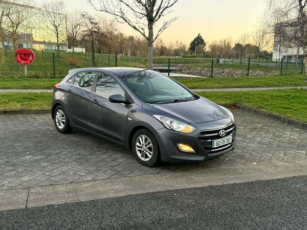 Hyundai i30 Hatchback, Diesel, 2016, Grey