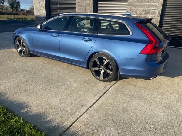 Volvo V90 Estate, Diesel, 2017, Blue
