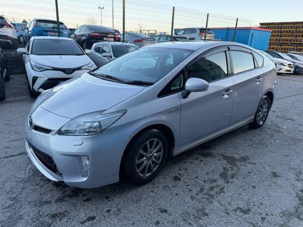Toyota Prius Hatchback, Petrol Hybrid, 2014, Silver